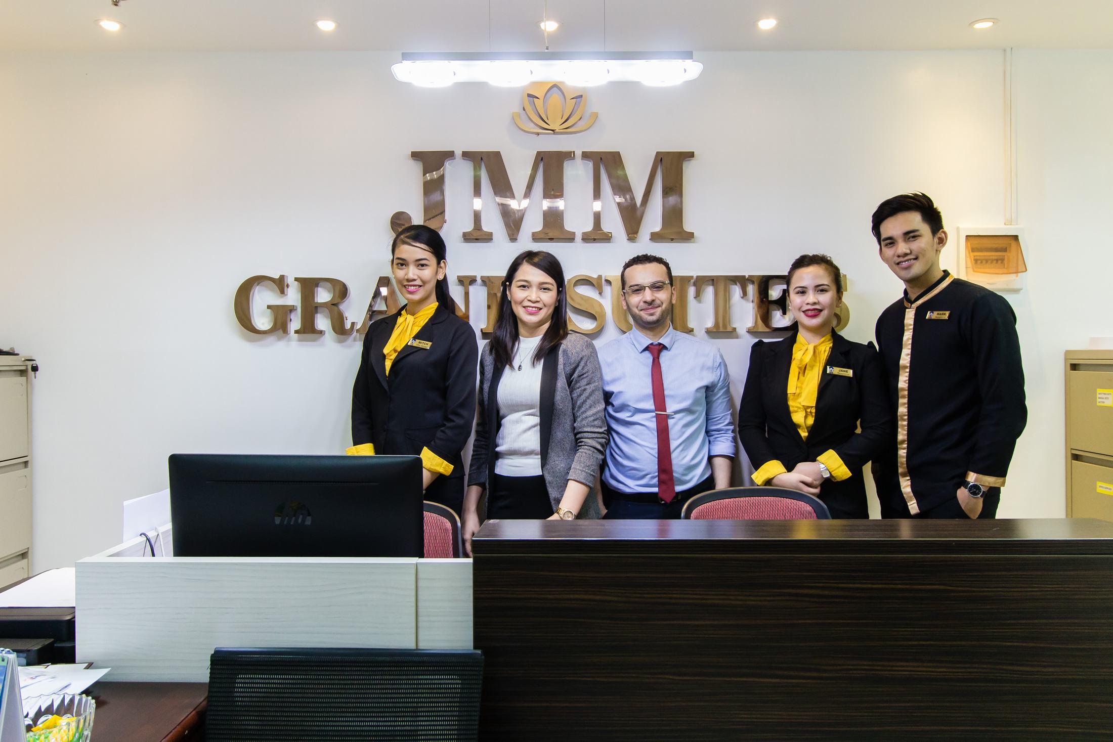 Jmm Grand Suites Манила Экстерьер фото