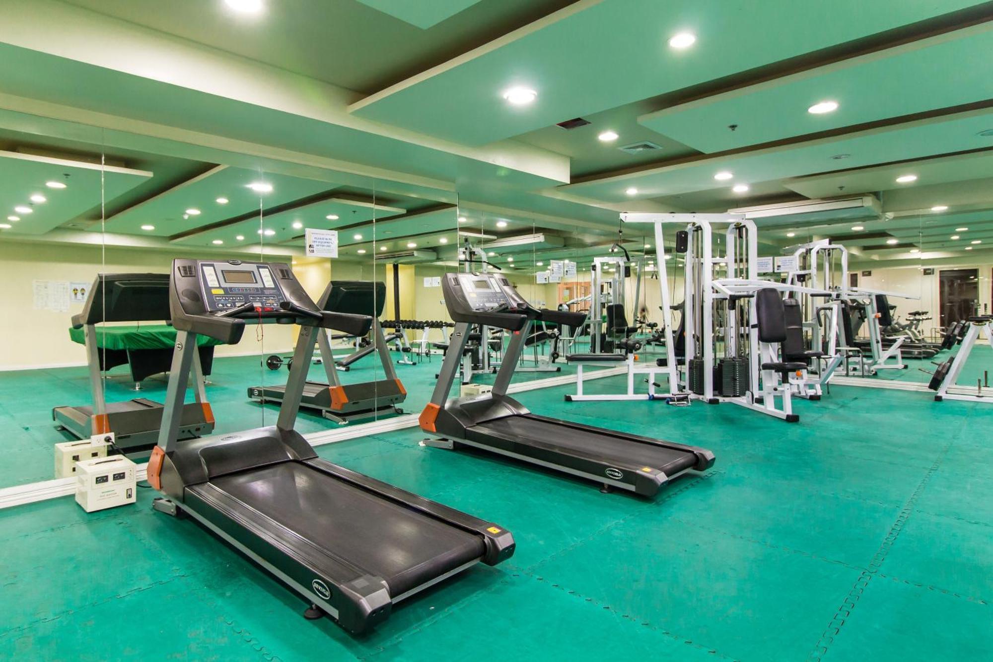 Jmm Grand Suites Манила Экстерьер фото