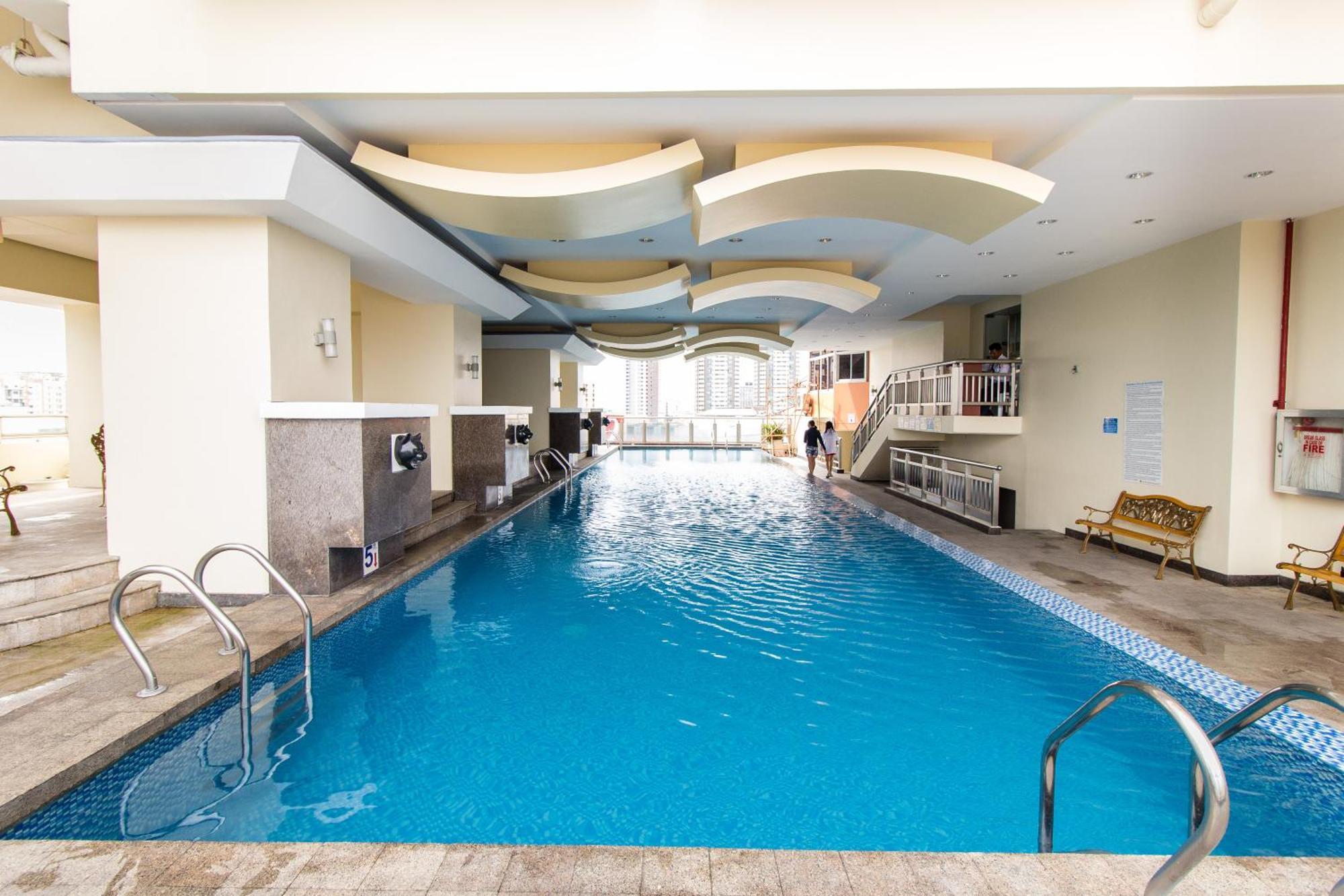 Jmm Grand Suites Манила Экстерьер фото