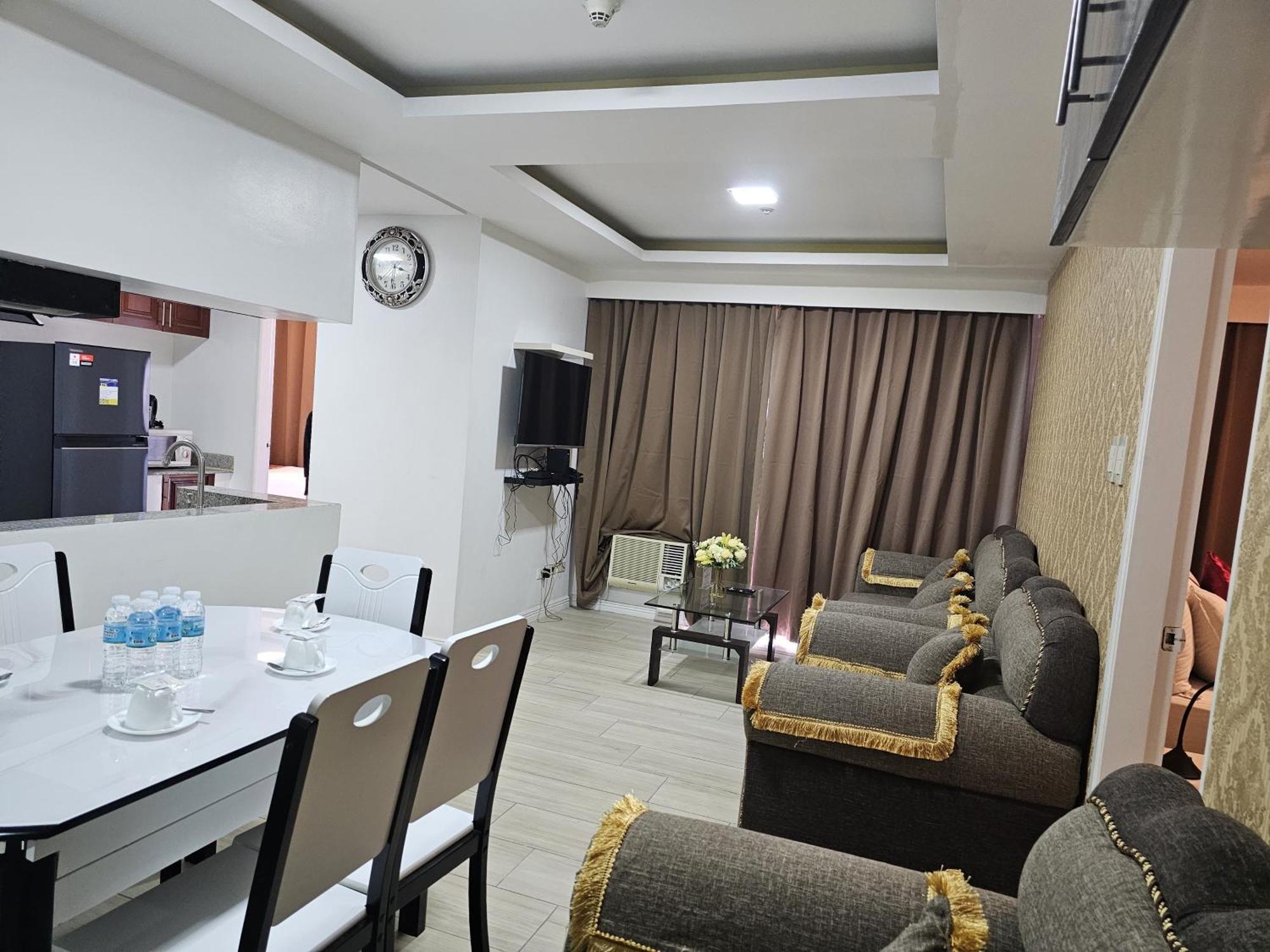 Jmm Grand Suites Манила Экстерьер фото